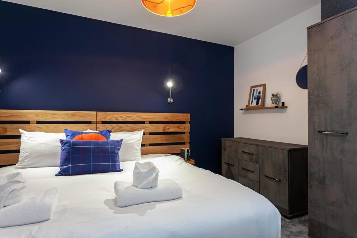 Superb 2 Bed Flat 5Min To Old Trafford Stadium Manchester Kültér fotó